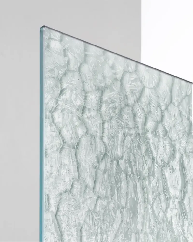 Oceanic pattern glass